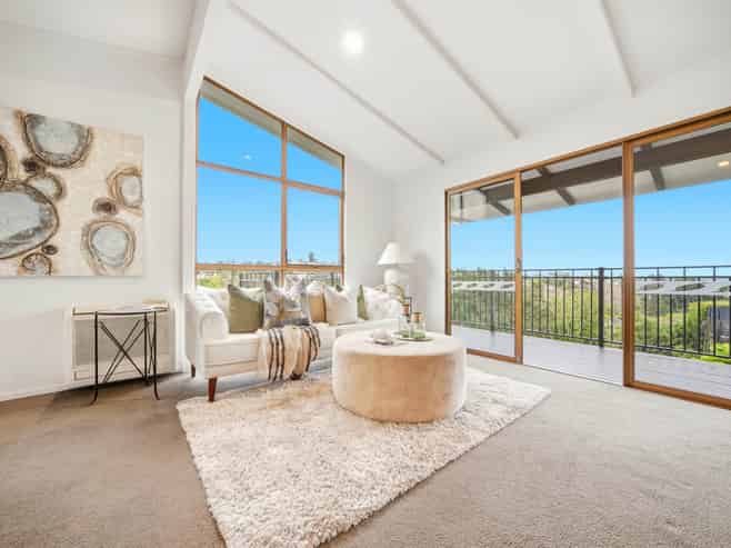 6 Chilton Place, Mellons Bay