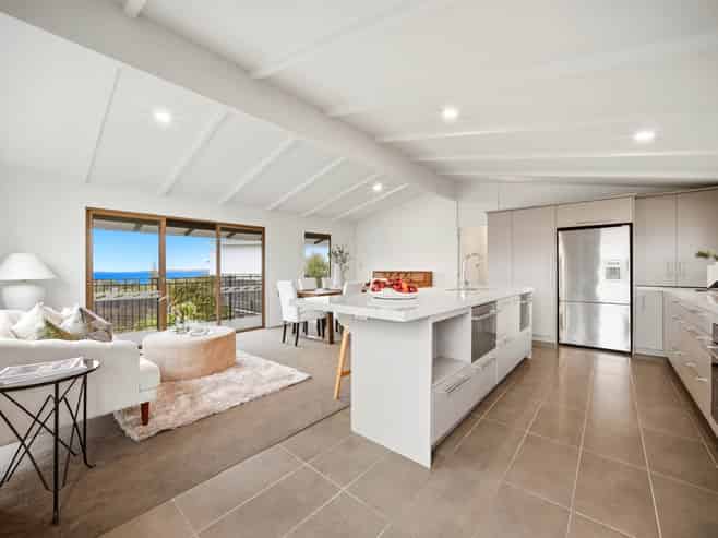 6 Chilton Place, Mellons Bay