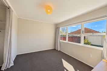 2/235 Annesbrook Drive, Wakatu