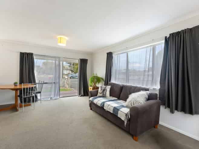 93 Parker Avenue, Levin