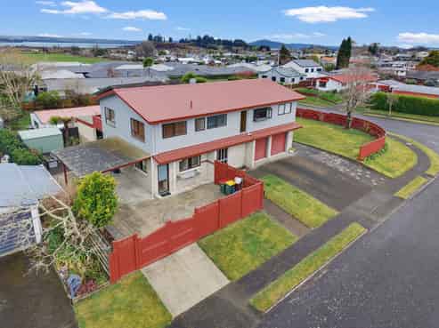 1 Te Ana Place, Lynmore