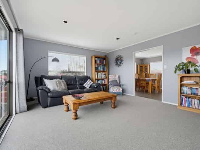 1 Te Ana Place, Lynmore
