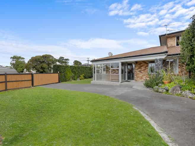 25 Ferndale Road, Mount Wellington