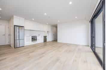 202/15 Hinaki Street, Point England