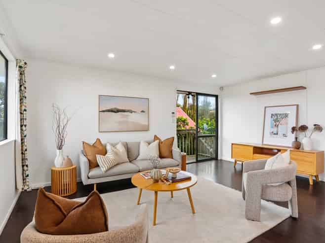 21A Tahi Terrace, Glen Eden