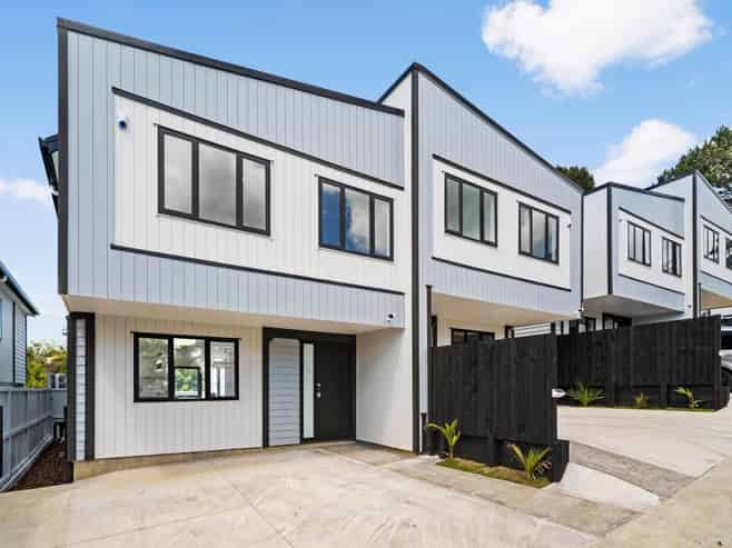 7 Liban Place, Massey