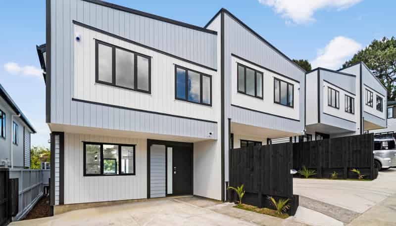 7 Liban Place, Massey