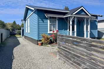 24 Railway Crescent, Masterton
