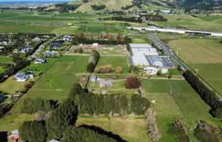 PAPAMOA DEVELOPMENT OPPORTUNITY
