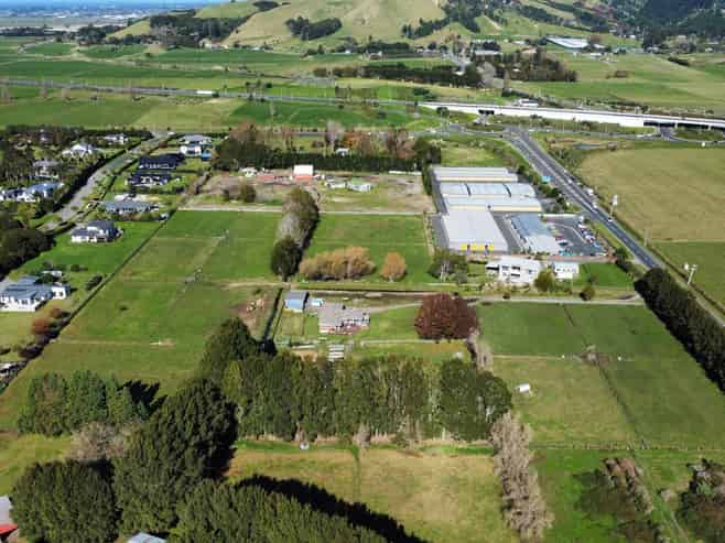 PAPAMOA DEVELOPMENT OPPORTUNITY
