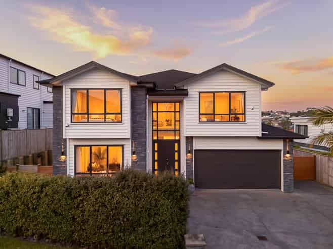 12 Colliston Rise, Pinehill