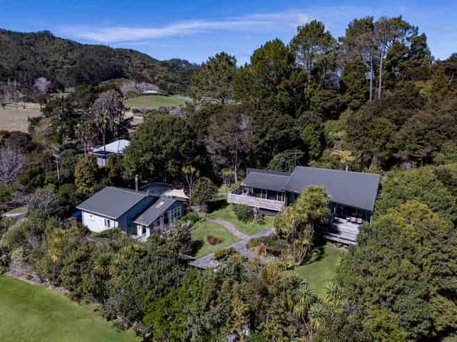 1900 Tiki Road, Coromandel
