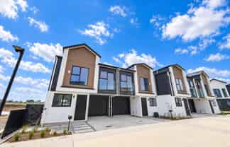 9 Aratuhia Lane, Rosehill