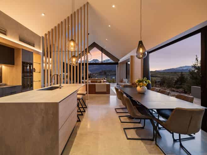 33 McAdam Drive, Jacks Point