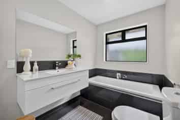 1 Eastfield Drive, Lincoln