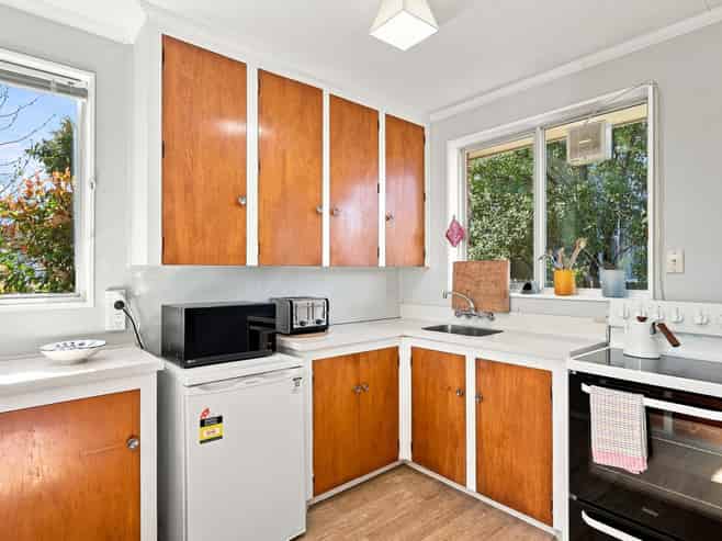 B/17 Moreau Street, Saint Kilda