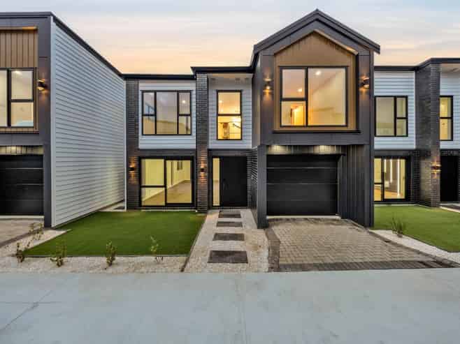 106C Edgewater Drive, Pakuranga
