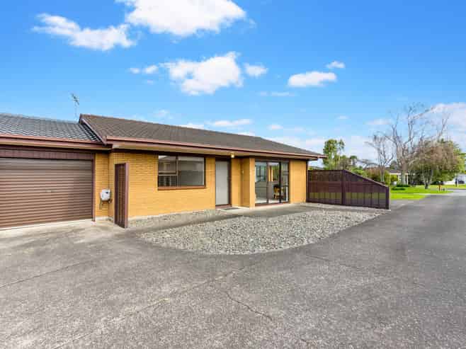 10 Annette Avenue, Te Atatu South