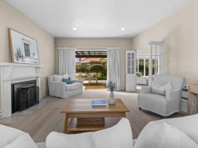 14 Chambers Street, Havelock North