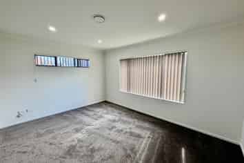 22 Donegal Park Drive, Flat Bush