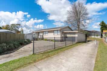 29A Anderson Road, Deanwell