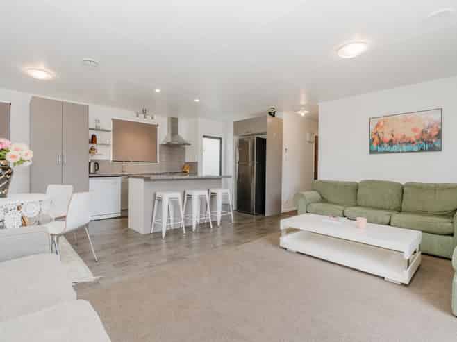 29A Anderson Road, Deanwell