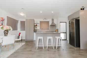 29A Anderson Road, Deanwell