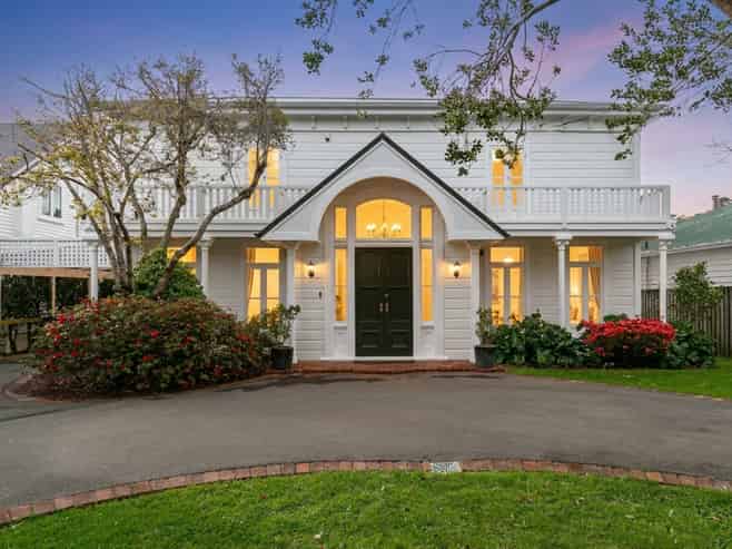 372 Karori Road, Karori