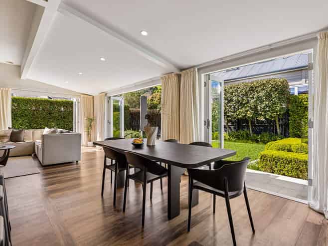 6 Ashton Road, Mount Eden