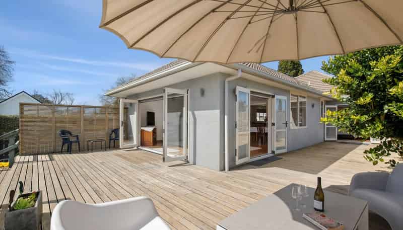 1 Ngaio Crescent, Cambridge