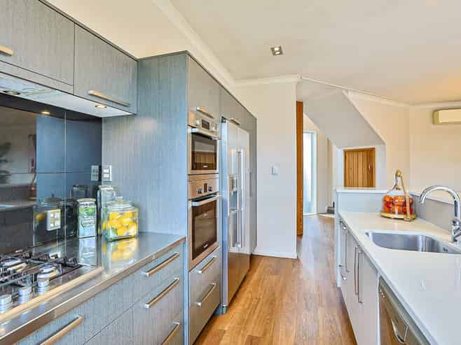 1109 Oliphant Road, Raureka