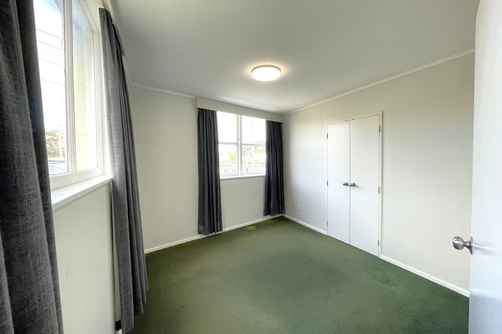 Two Bedroom Private upstairs flat in Brooklyn 4