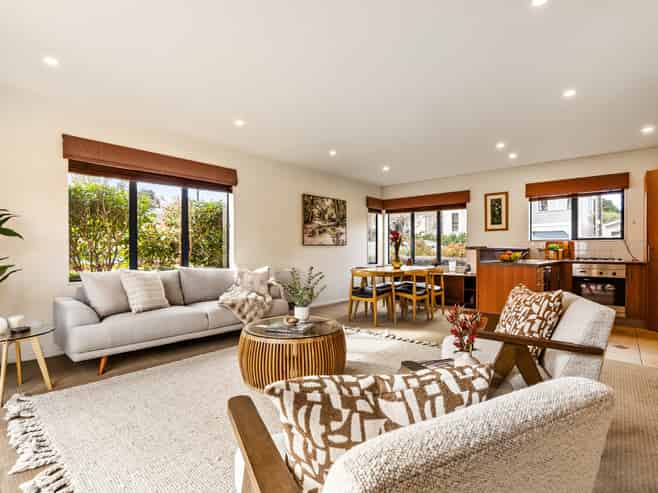 58 Friend Street, Karori