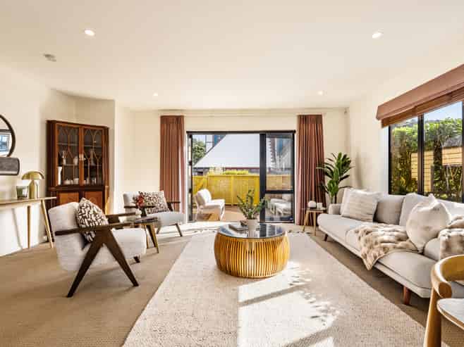 58 Friend Street, Karori