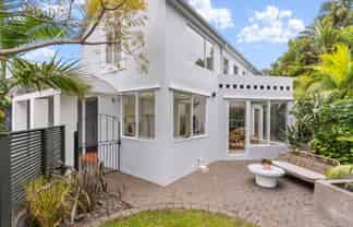2/22 Regina Street, Westmere