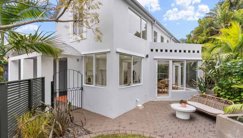 2/22 Regina Street, Westmere