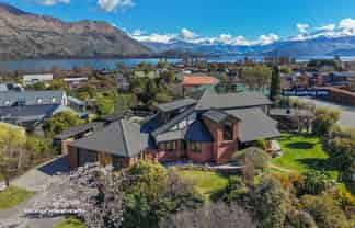 130 Hunter Crescent, Wanaka