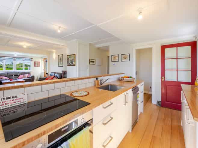 27 Grange Road North, Haumoana