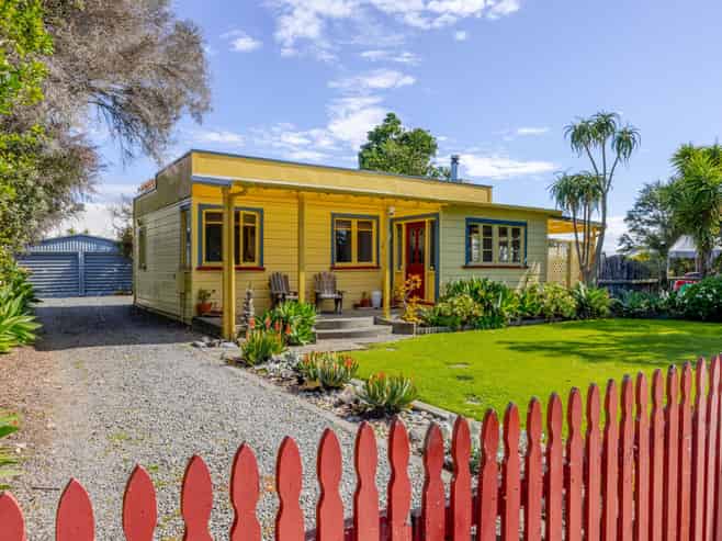 27 Grange Road North, Haumoana