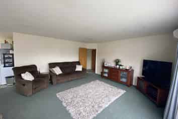 12A Masefield Street, Stoke