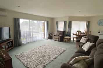 12A Masefield Street, Stoke