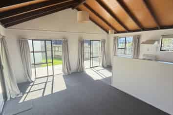B/10 Jackman Ave, Whitianga
