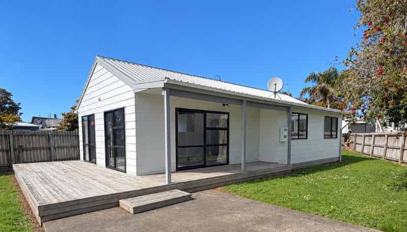 B/10 Jackman Ave, Whitianga