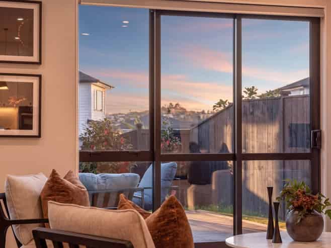 20 Headsail Drive, Long Bay