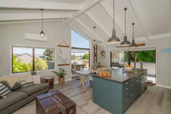 131 Waimaire Avenue, Matarangi