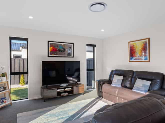 21 Bob Reid Crescent, Darfield