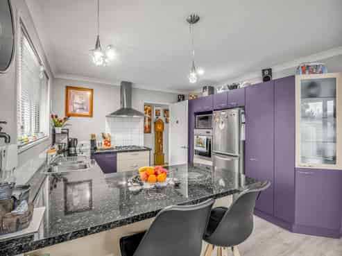 10 Ropley Street, Amberley