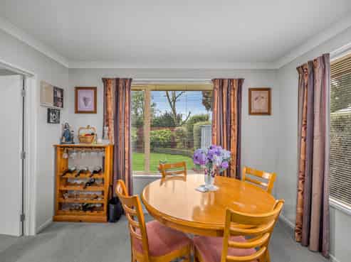 10 Ropley Street, Amberley