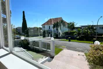 1/3 Brown Street, Takapuna