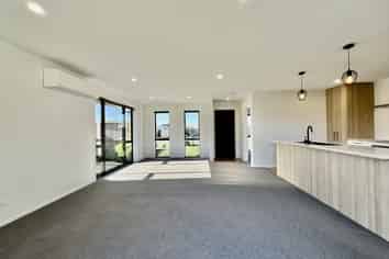 8 Sandsview Way, Rolleston